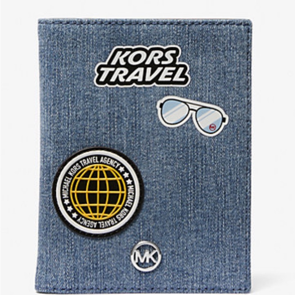 ✨SOLD✨NWT Michael Kors Blue Denim Travel Wallet